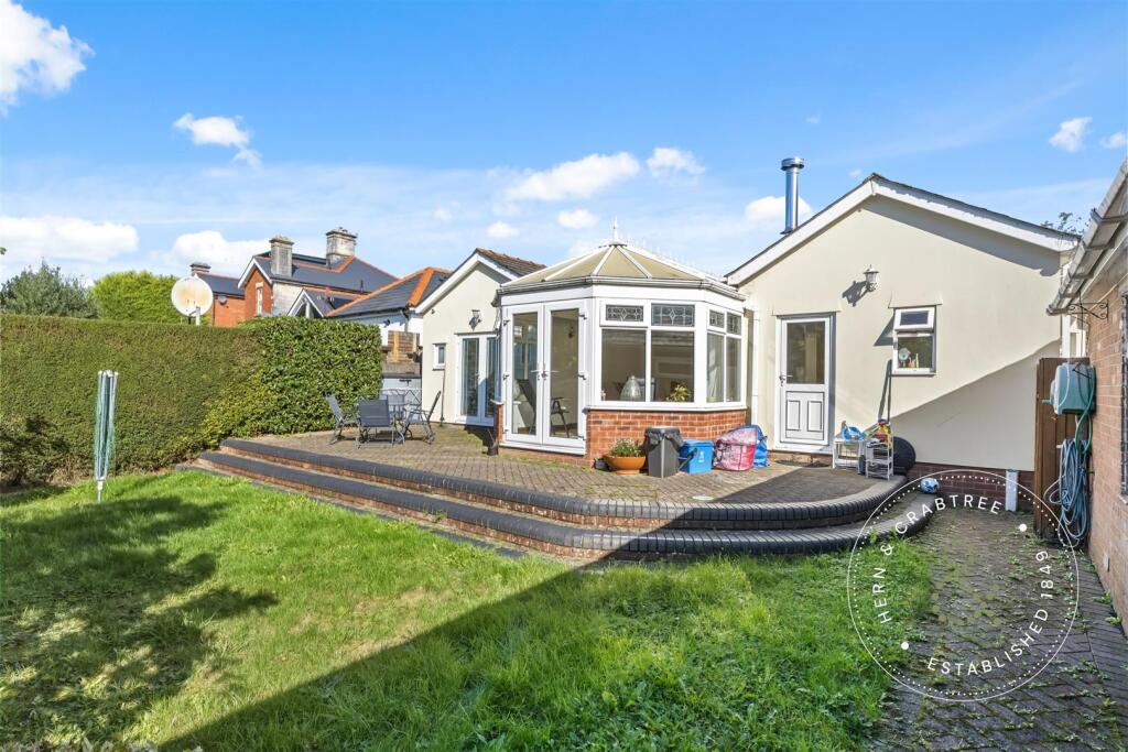 House in Cardiff, Rhydypenau, Cyncoed - More