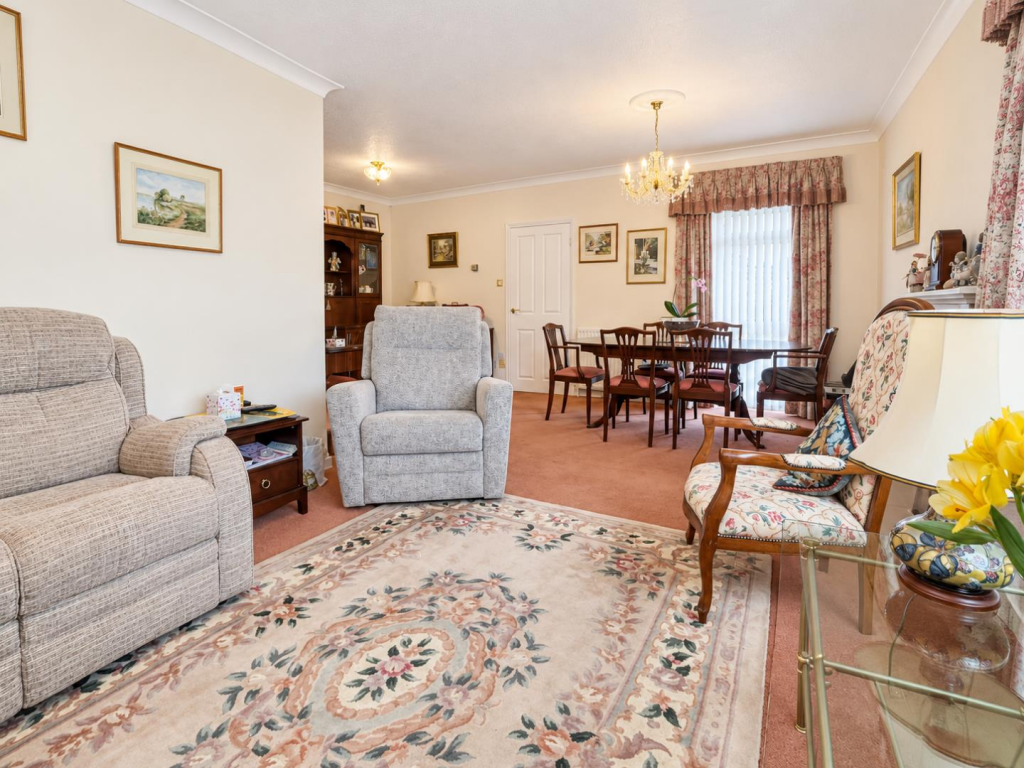 House in Great Houghton - View 4