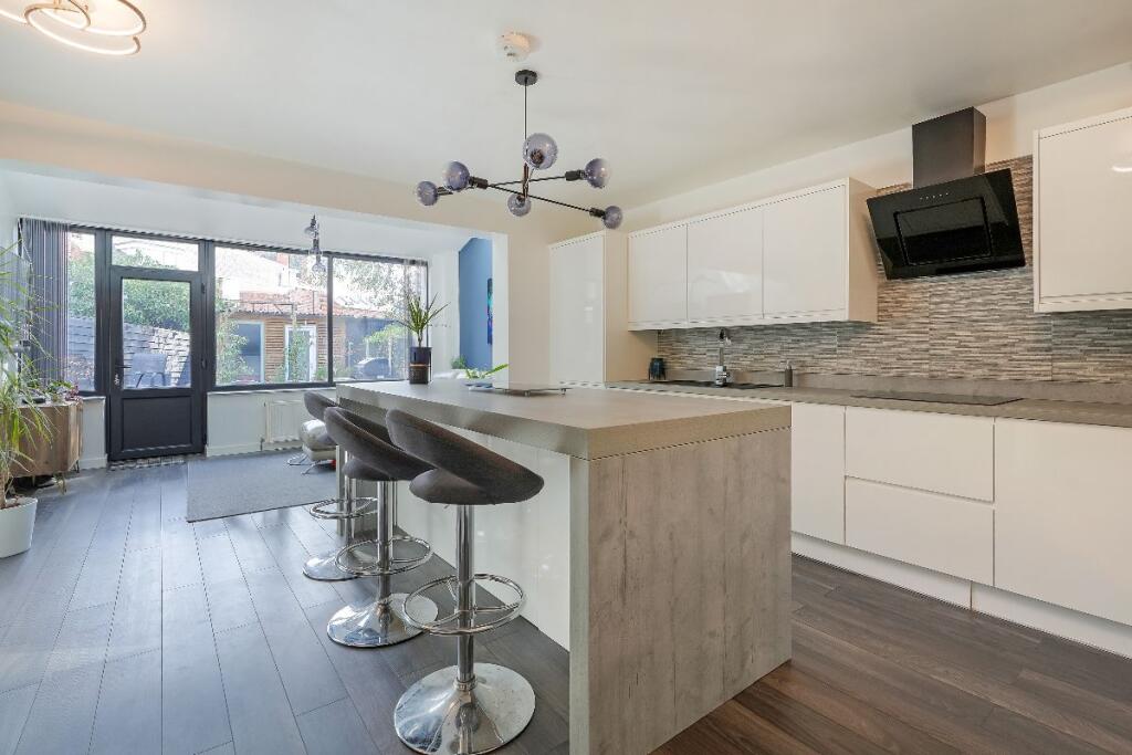 Main image of property: Southgrove Road, Sheffield, S10