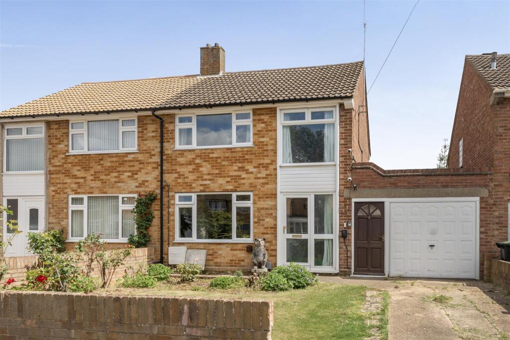 Main image of property: Leasway, Bedford