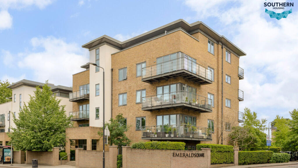 Main image of property: 14 Sheen House, SW15 5FL