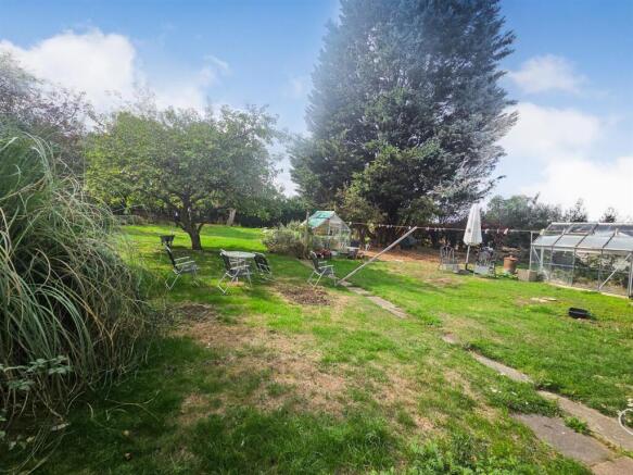 Garden 4