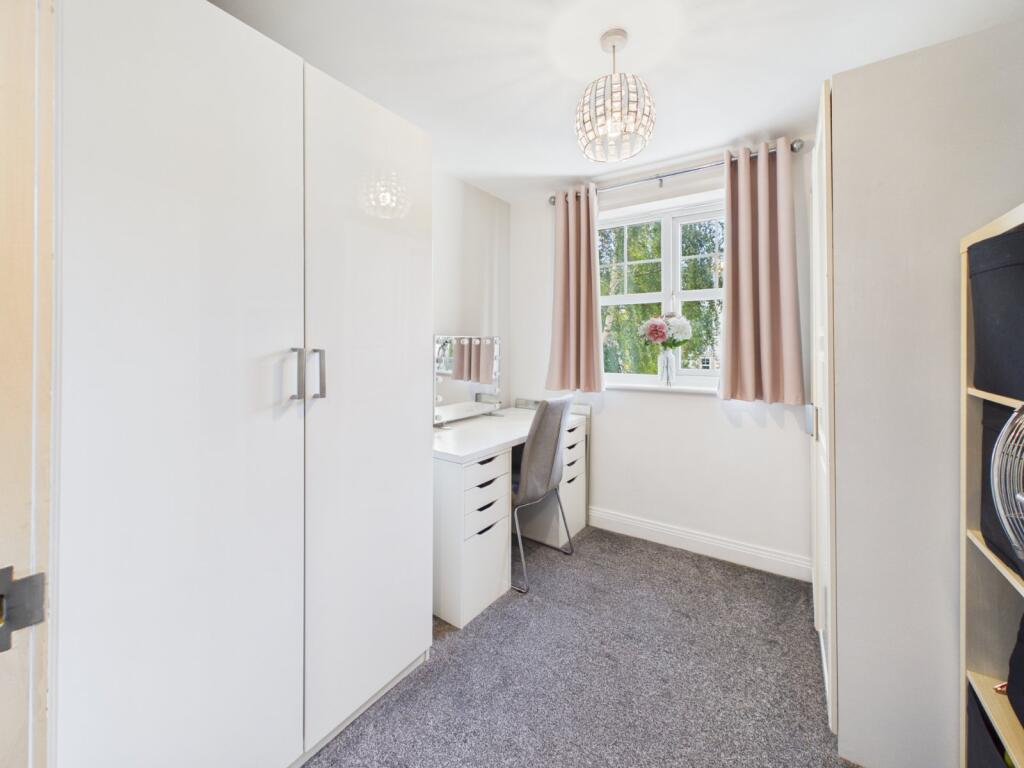 Apartment in Tameside, Mossley - View 4
