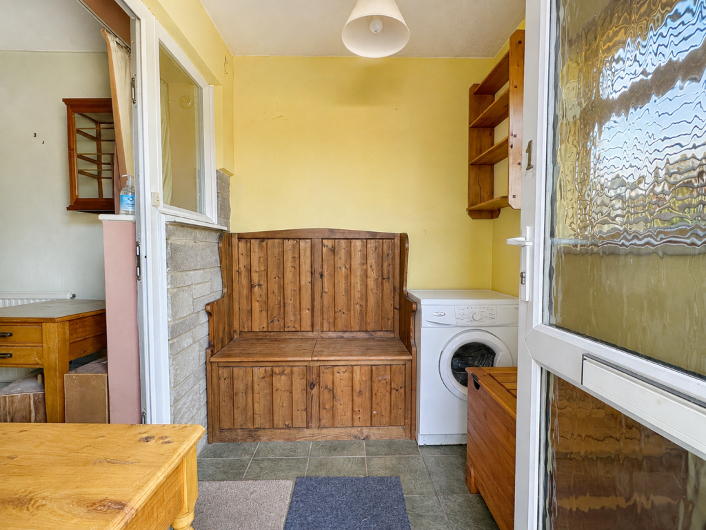 House in Somerton - View 2
