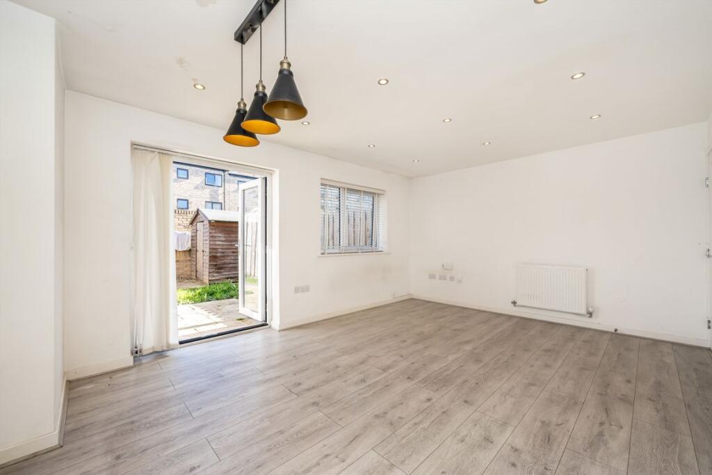 House in London - View 4