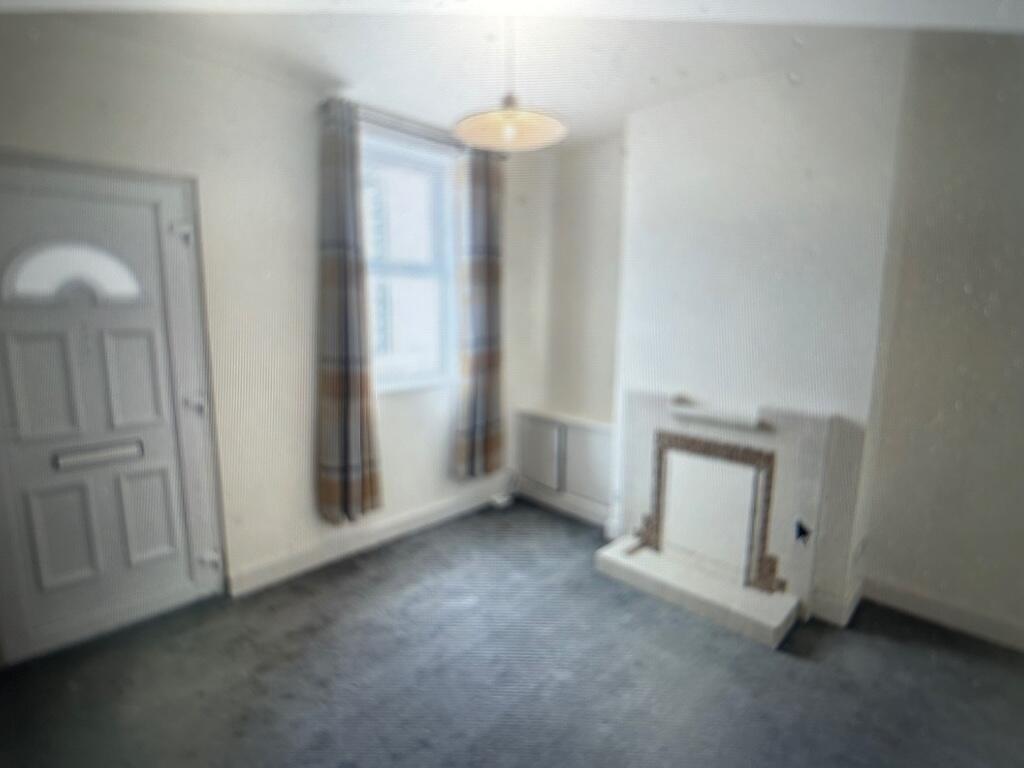 House in South Kesteven, Grantham - View 2