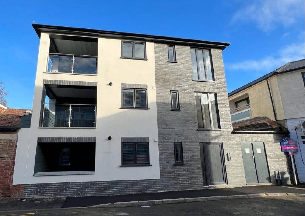 Main image of property: Kensington Place, Norwich, Norfolk, NR1