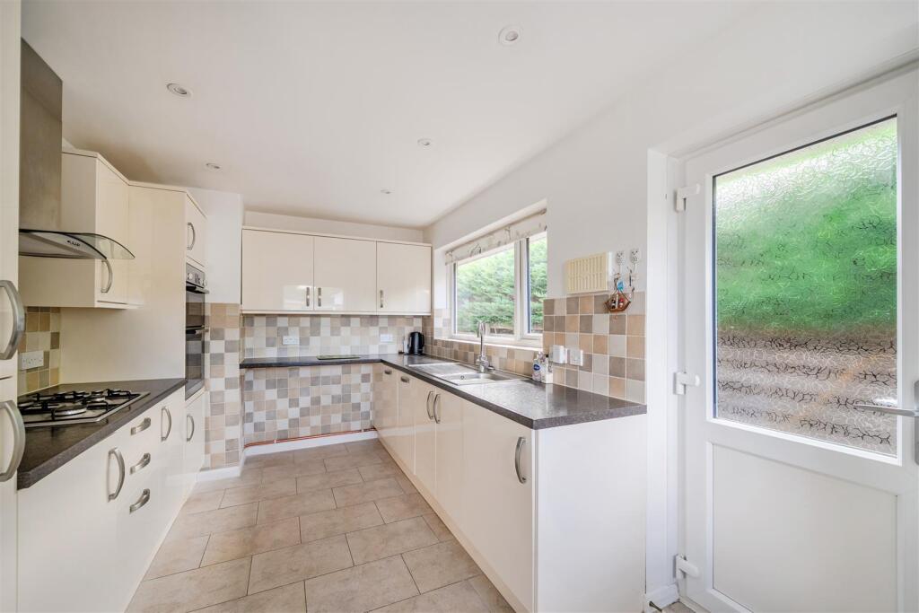 House in Merley, Oakley, Poole - View 5