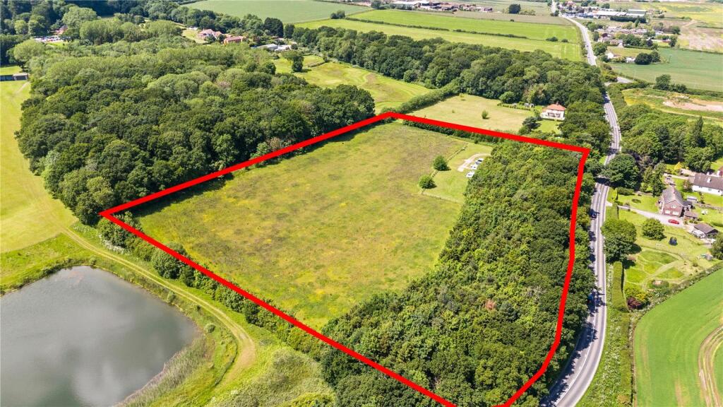 Main image of property: Nutty Cottage, Legbourne Road, Louth, LN11