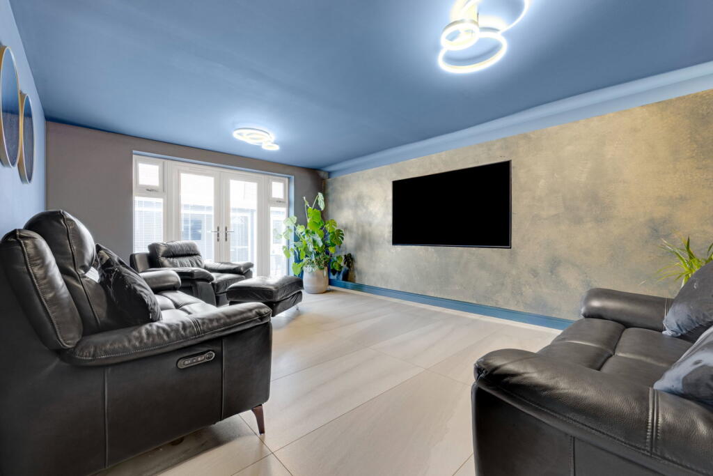 House in Newcastle upon Tyne - View 3