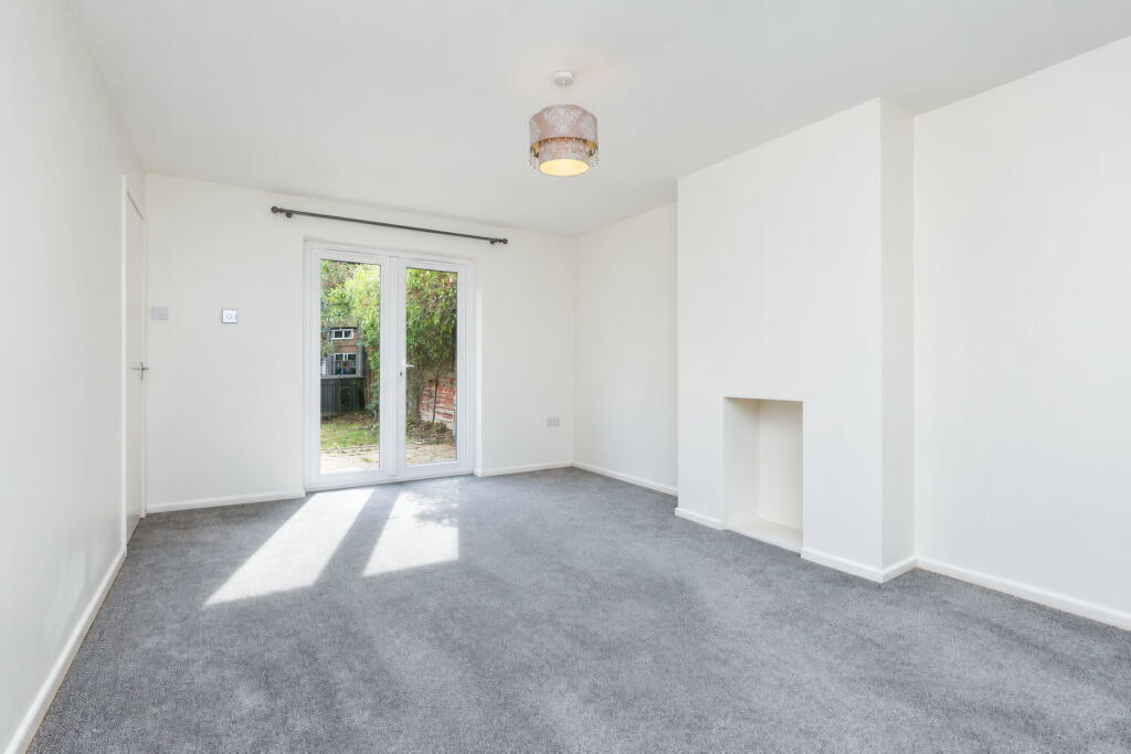House in Peterborough - View 4