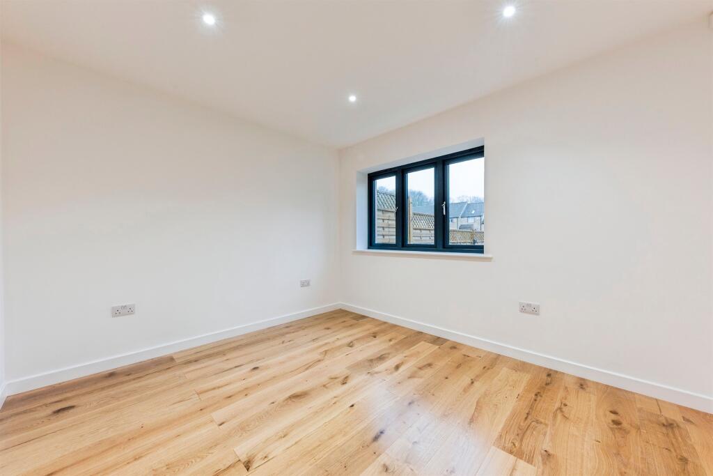 The Hall Farmyard, Harrowby, Grantham - View 4