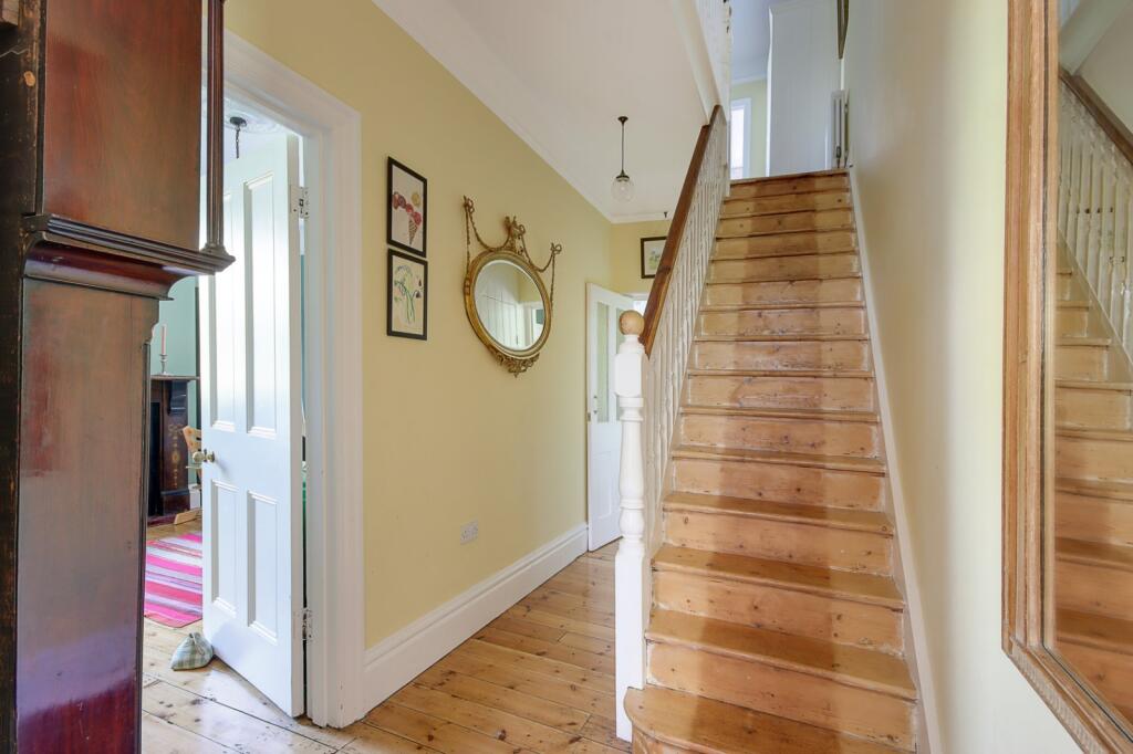 House in Tonbridge - View 4