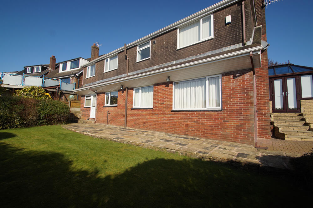 40 Summershades Lane, Grasscroft, OL4 4ED photo 2