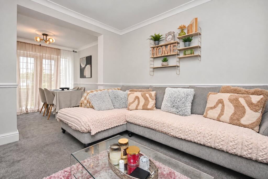 House in Wakefield - View 4
