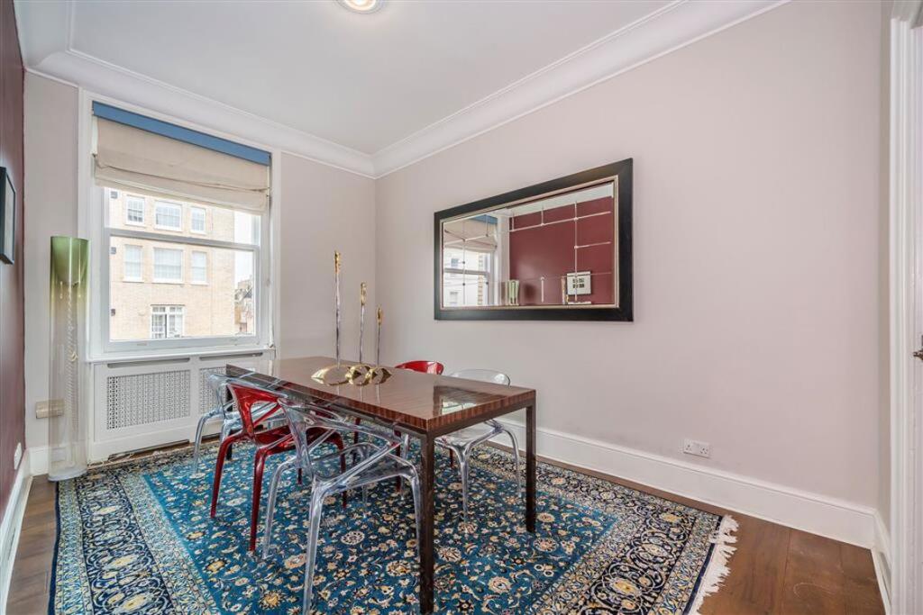 Apartment in London - View 5