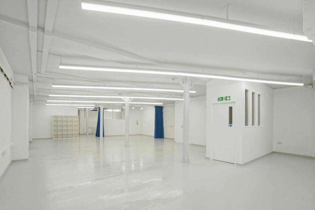 41B Charterhouse Square