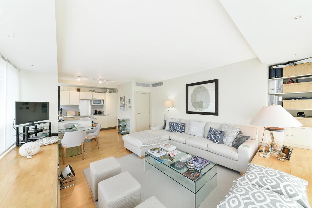 Apartment in London, Pimlico - View 3