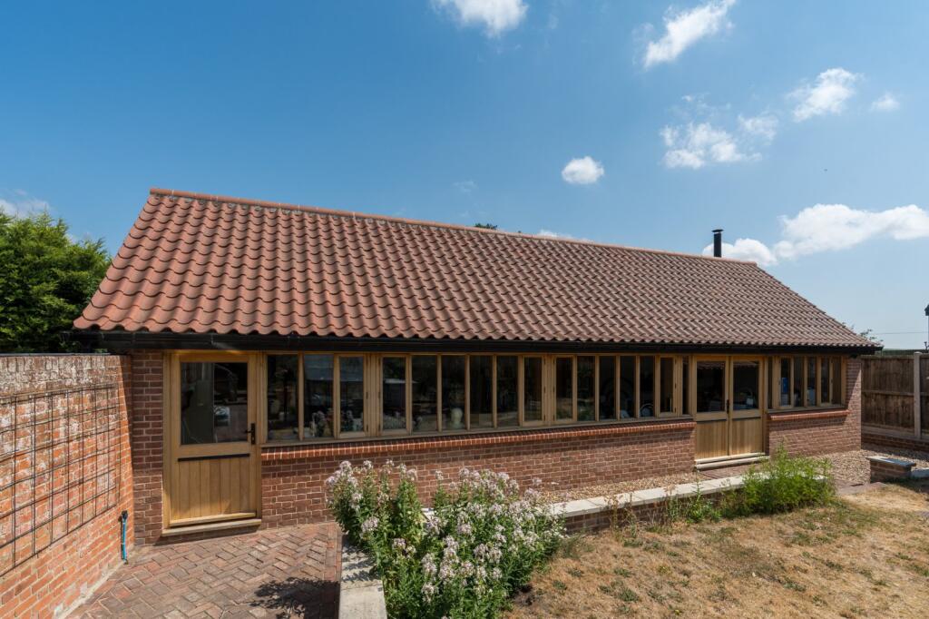 Chapel Road, Fingringhoe, Colchester, Essex, CO5 photo 4