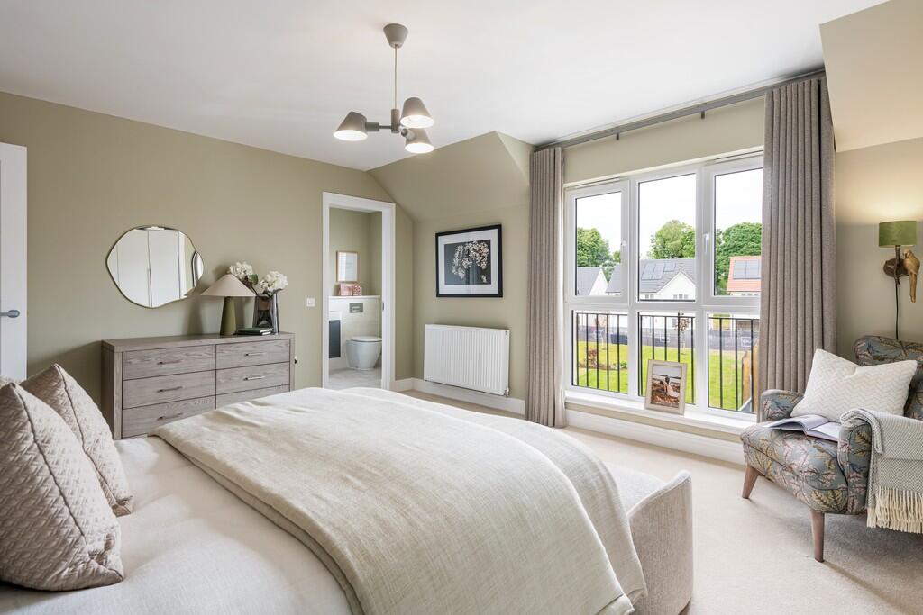 House in East Calder, Calderwood - View 4