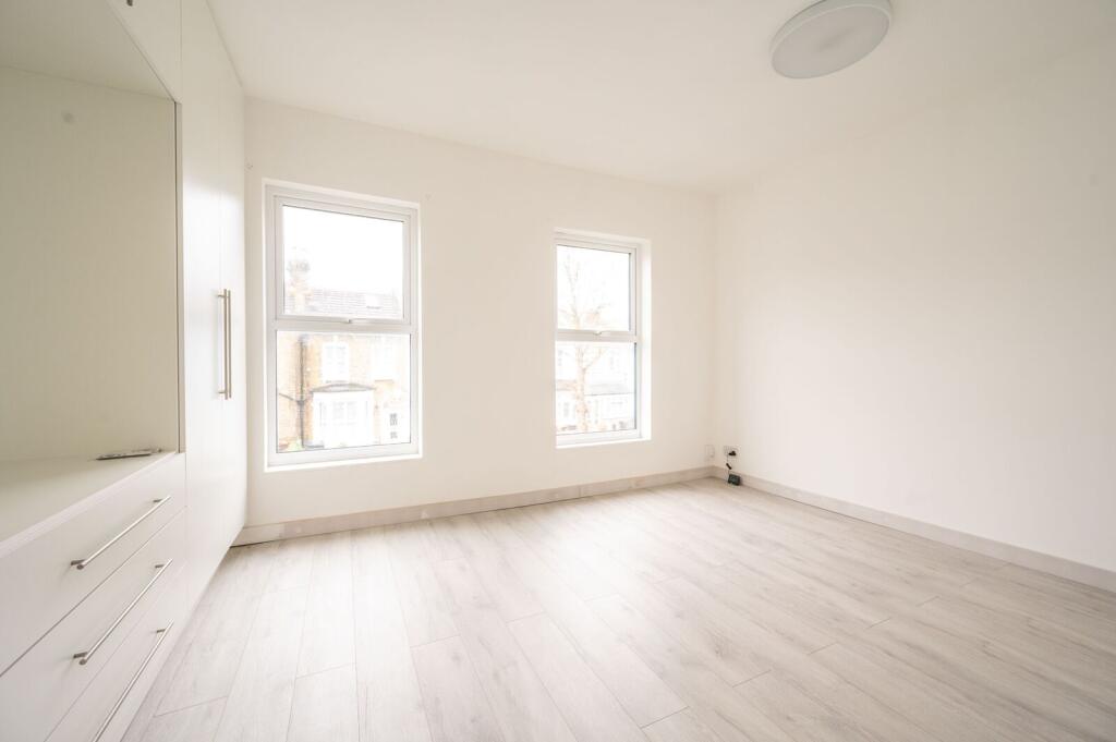 Westdown Road, Leyton, London, E15 – pohled 5