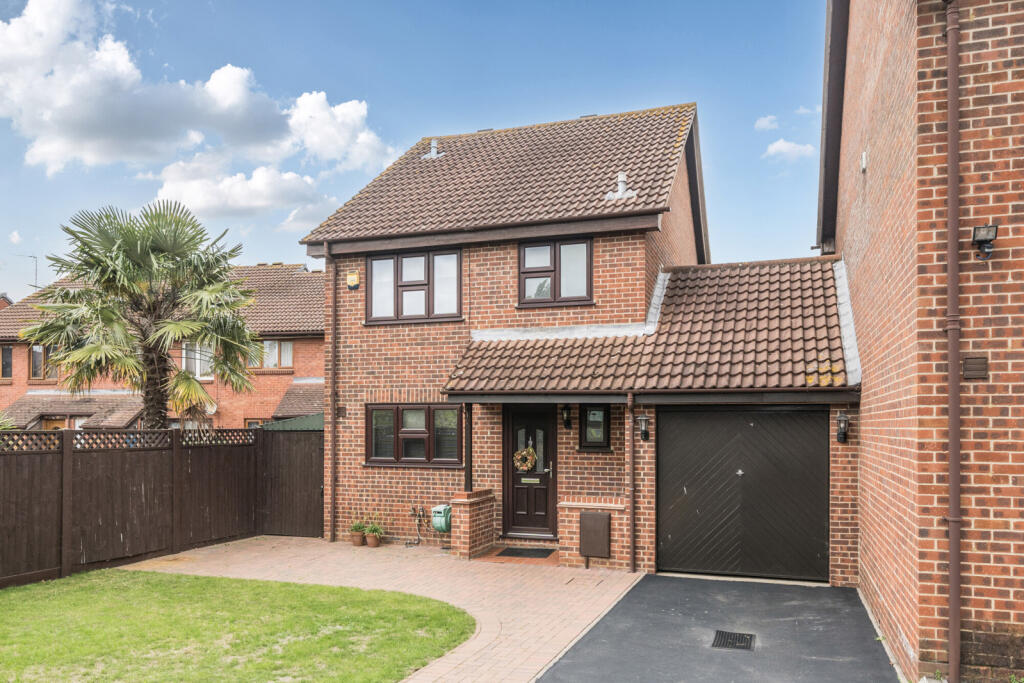 Main image of property: Chirk Close, Hayes