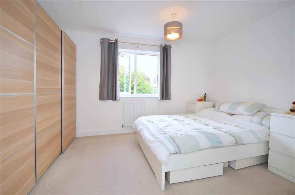 House in Northampton - View 5