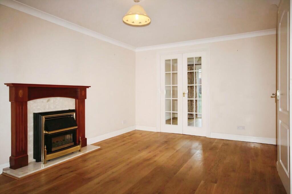House in Fareham, Whiteley - View 5