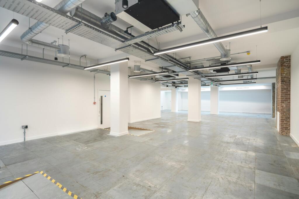 9 Carlisle Street - 6.jpg