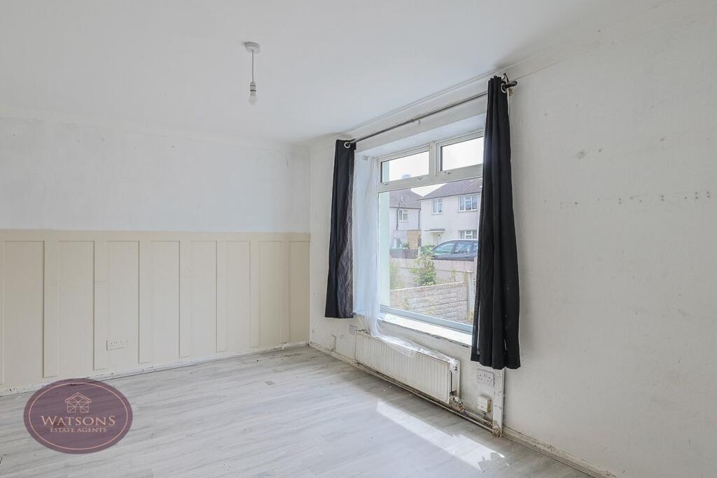 House in Nottingham, Clifton - View 3