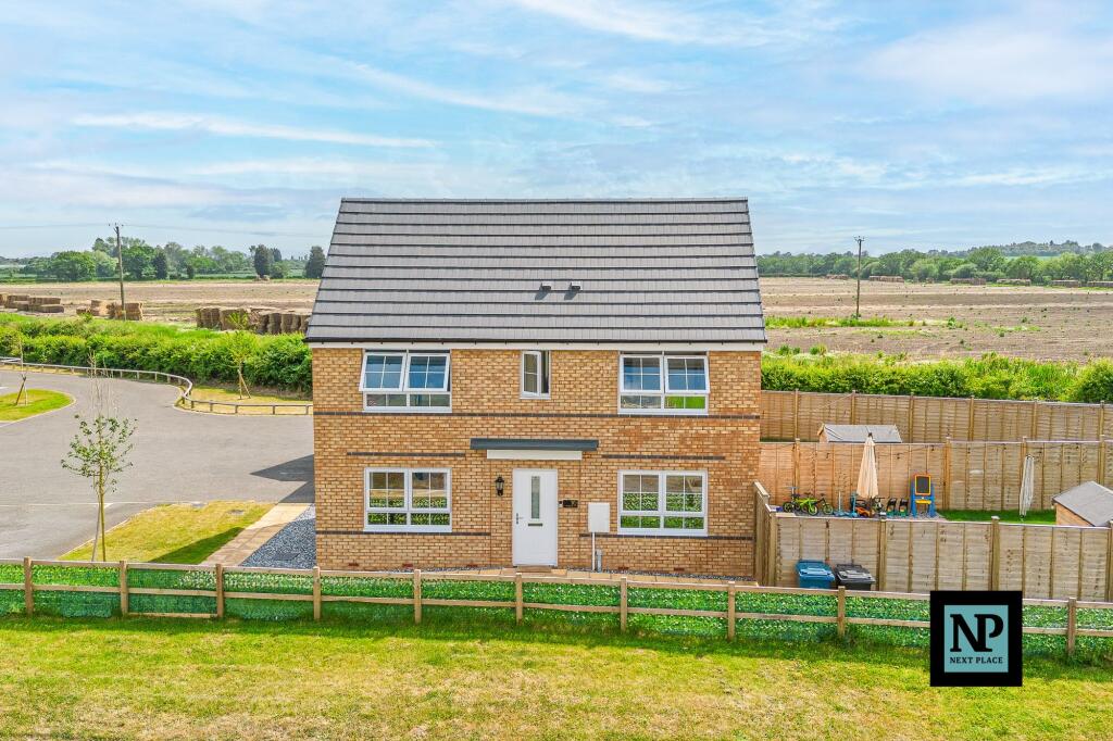 Main image of property: Dashwood Close, Tamworth, B78