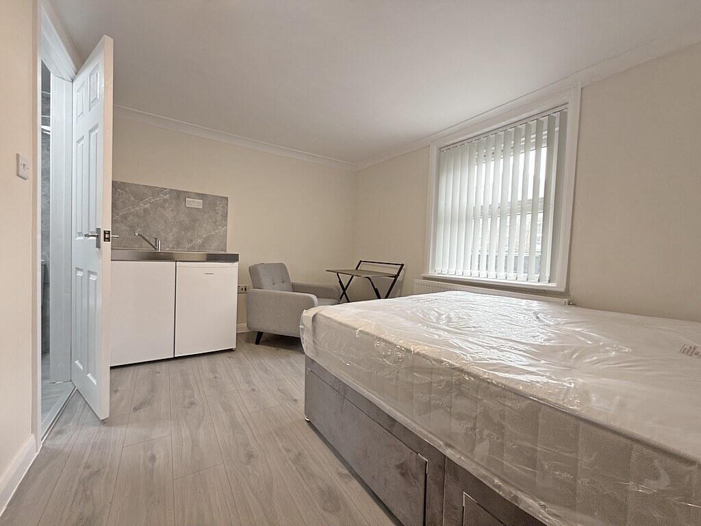 Main image of property: Vine Place, Hounslow, TW3