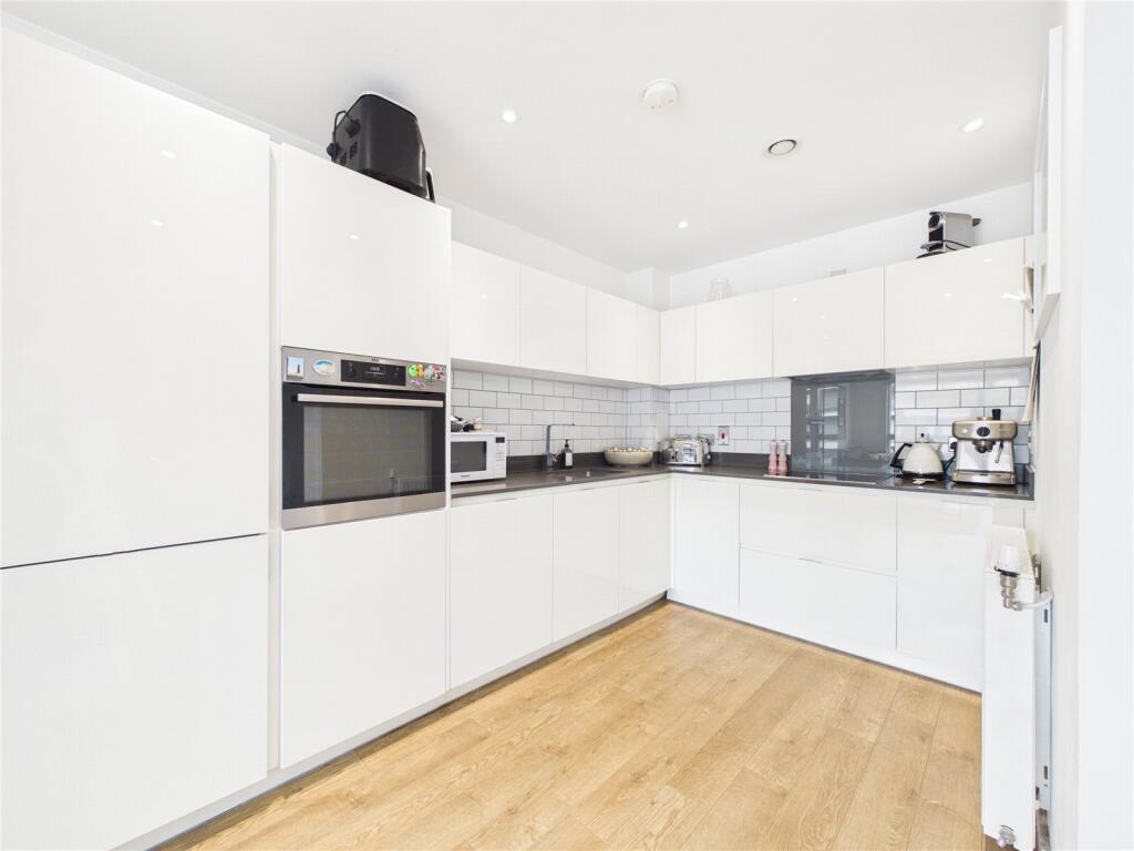 Apartment in London - View 4