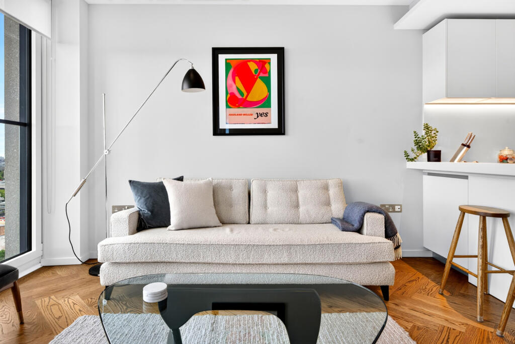 Apartment in London - View 4