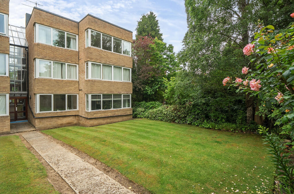 Main image of property: Beckenham Grove, Bromley, BR2
