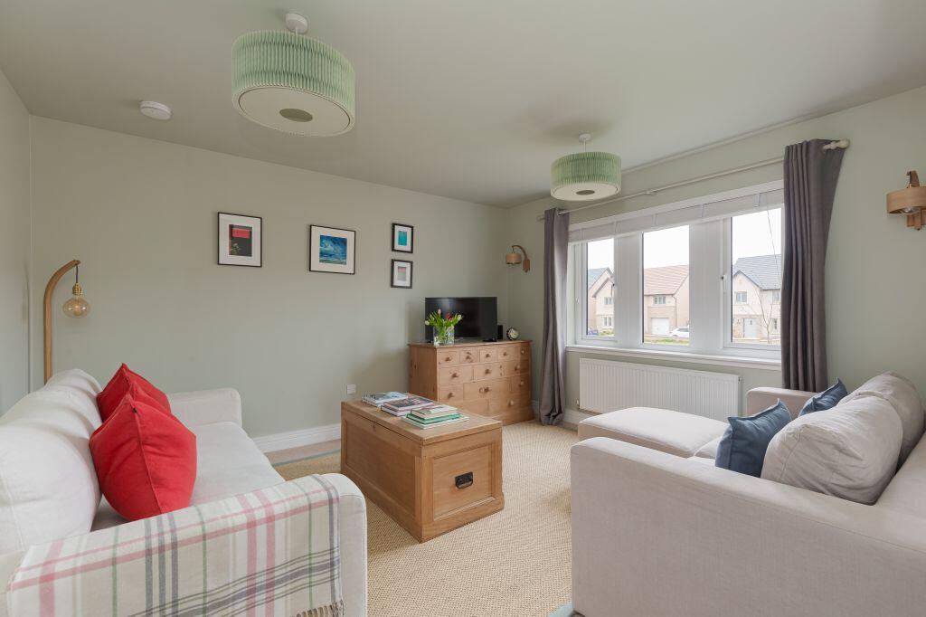 81 Saltcoats Avenue, Gullane, East Lothian, EH31 2EX photo 3