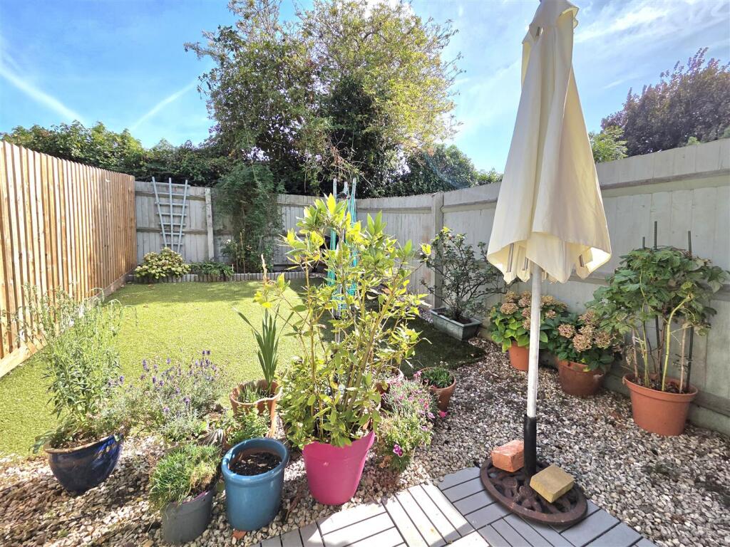 House in Gloucester, Gloucestershire - View 3