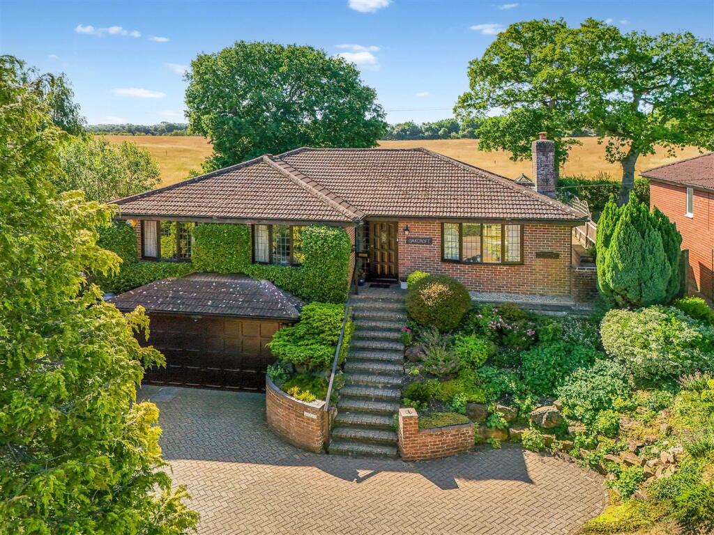 Main image of property: Winchester Street