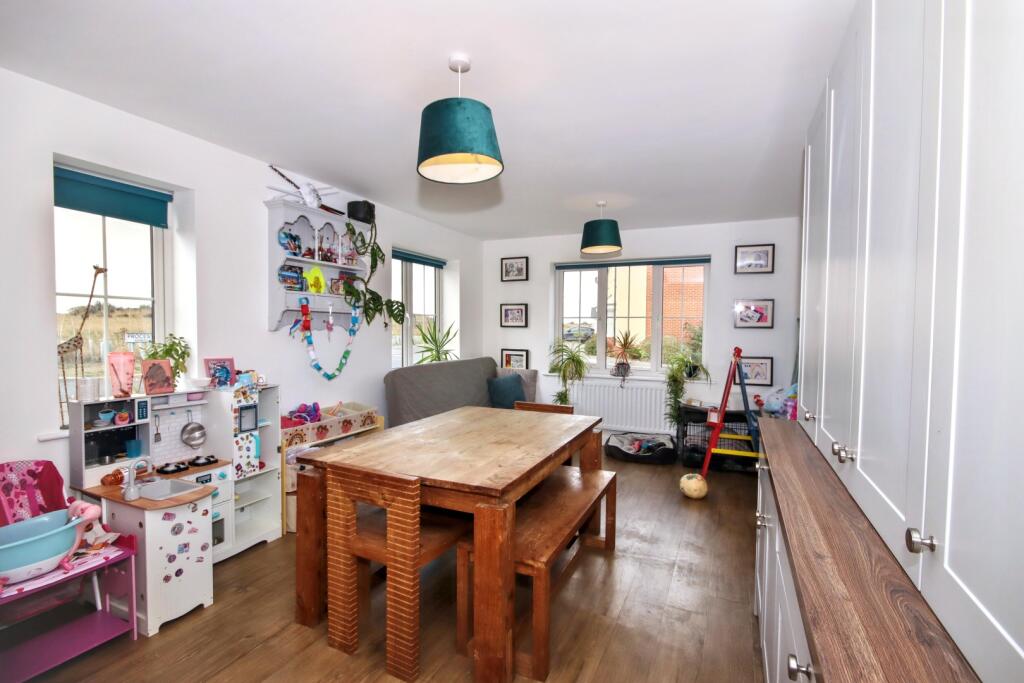 House in Ipswich - View 4