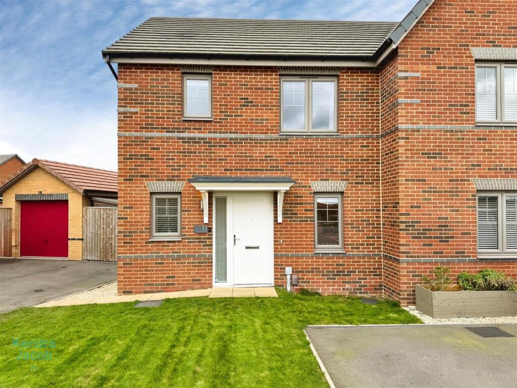Main image of property: Foxglove Place, Carlton-In-Lindrick, Worksop