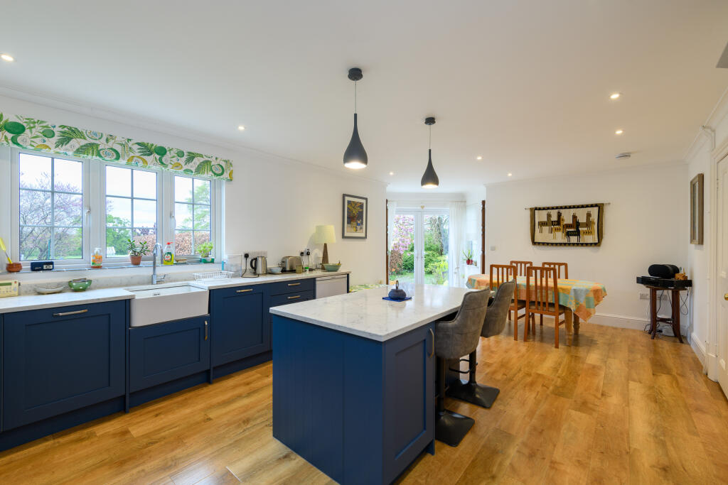 Additional image 6 of Burleigh Lane, Street