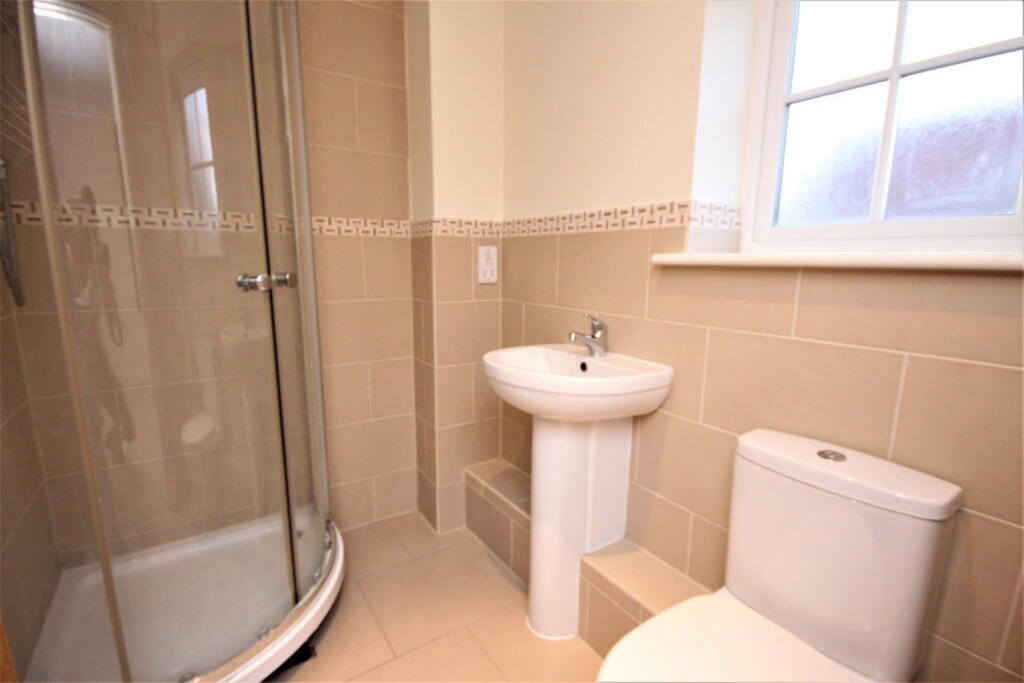 Lansdowne Cottages, Willow Wood Close, Angmering BN16 4BA - More