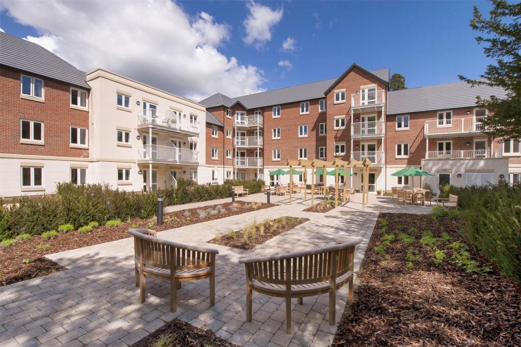 Main image of property: Bath Road, Devizes, Wiltshire, SN10