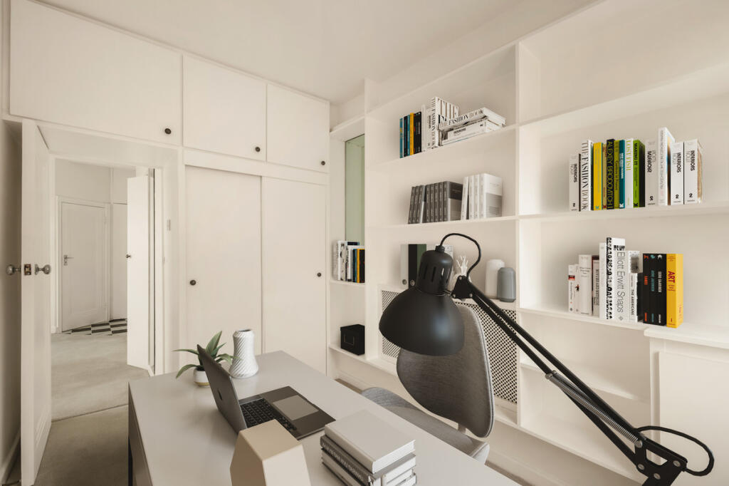 Apartment in London - View 5