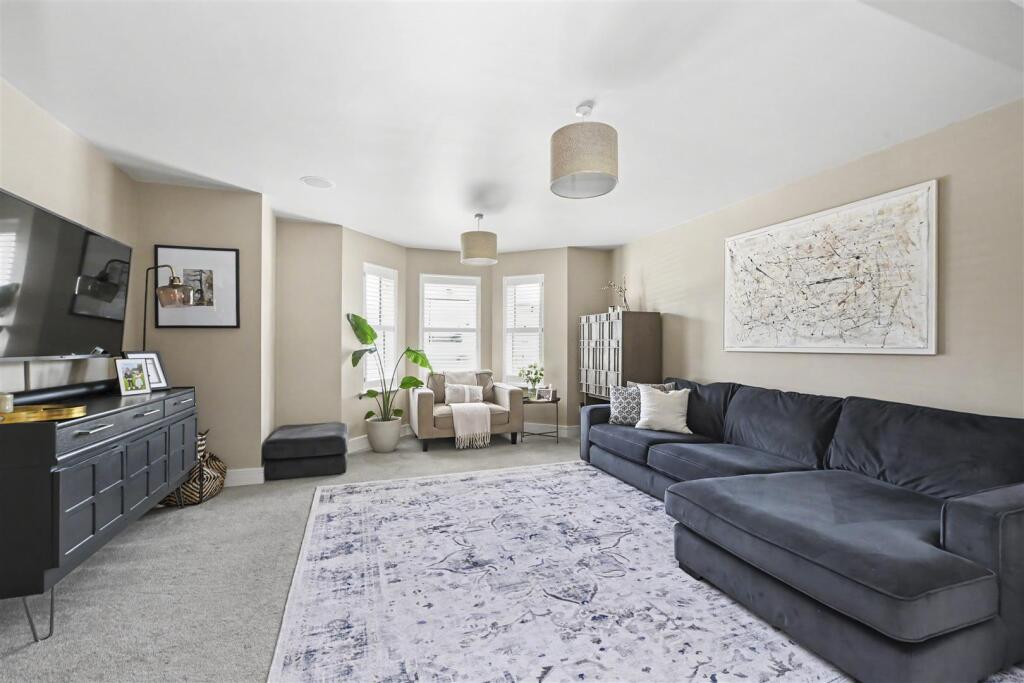 House in St Albans, Hyde - View 4
