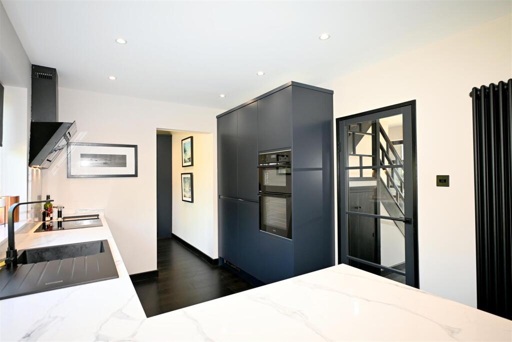 Ryefield Close, Little Ratton, Eastbourne photo 3