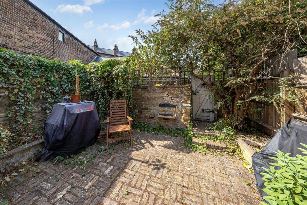 Property photo 11