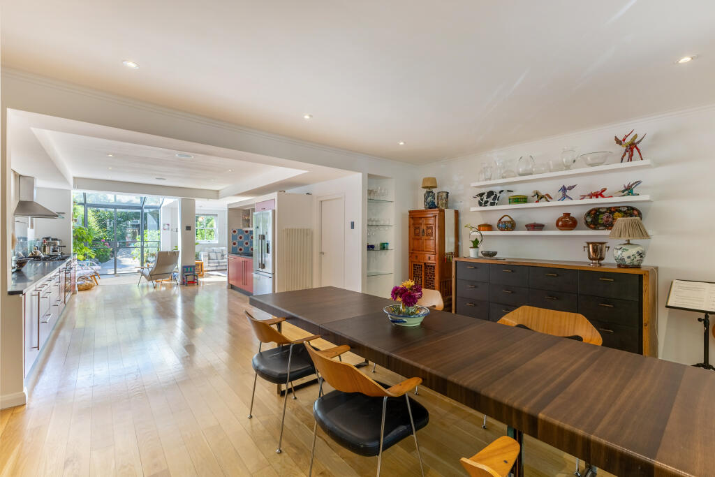 House in London, Hammersmith - View 4