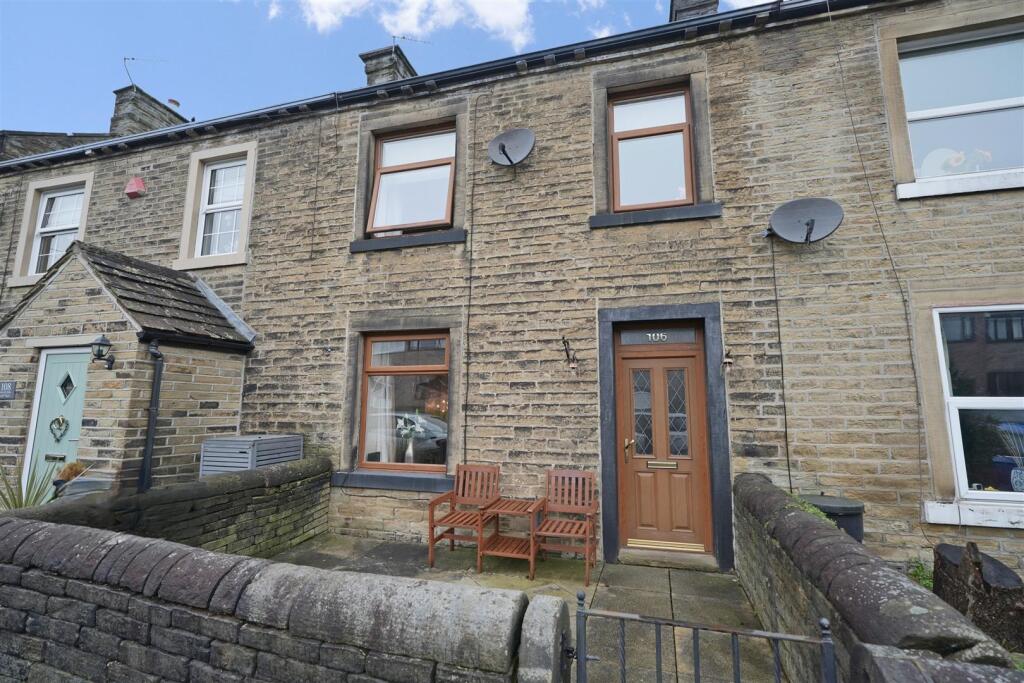Main image of property: Green Lane, Greetland, Halifax