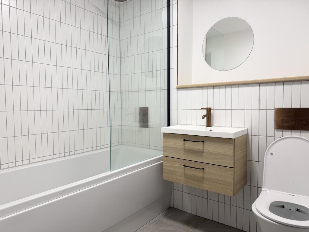 Apartment in Preston, Broadgate, Avenham - More